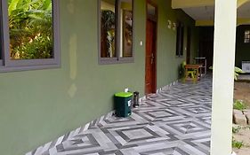 Palm Grove Lodge